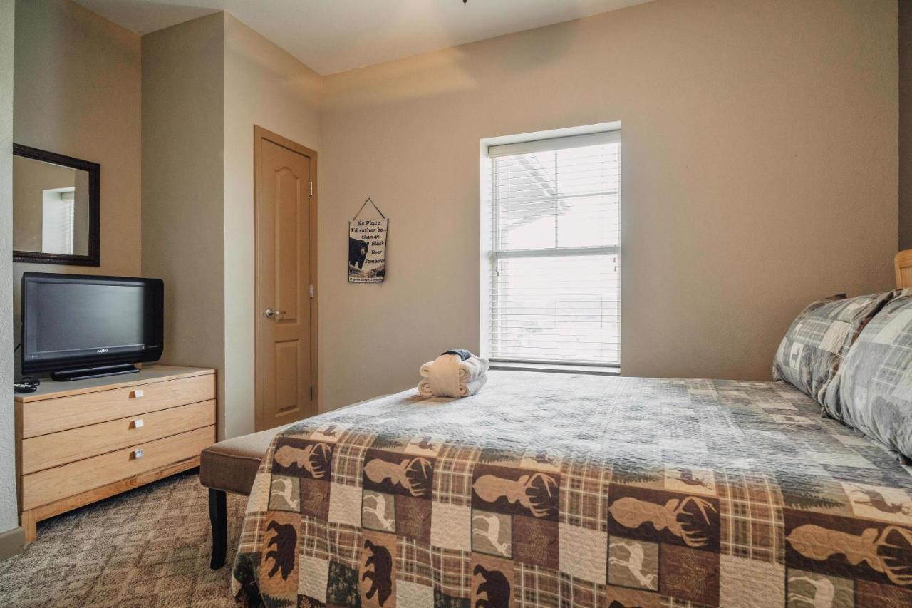 Mvc - Unit 2701 - Sweet Bear Apartment พิเจนฟอร์จ ภายนอก รูปภาพ